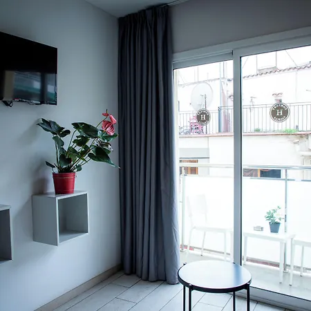Aparthotel Comfort 4*